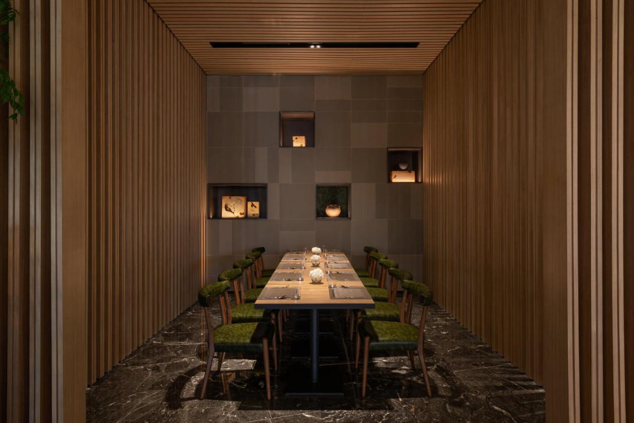 Melia Chongqing Hotel Bagian luar foto