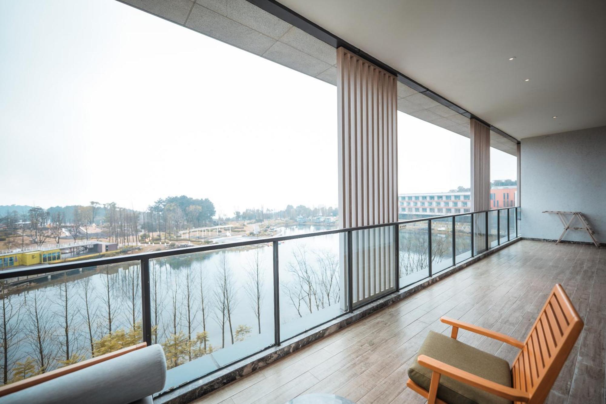 Melia Chongqing Hotel Bagian luar foto